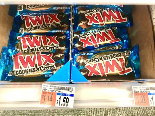 Cookies & Creme Twix!