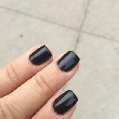 Love me some black , gel manicure