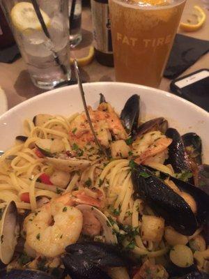 Seafood linguine