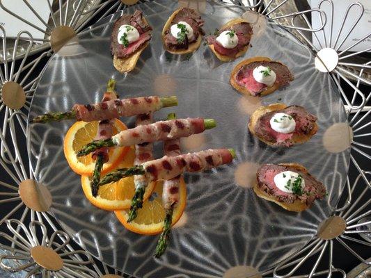 Asparagus Grilled Prosciutto Wraps & Beef Tenderloin Crostini w/Horseradish Sauce