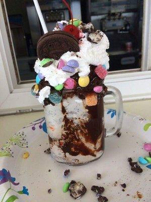 Cookies and cream freaky shake