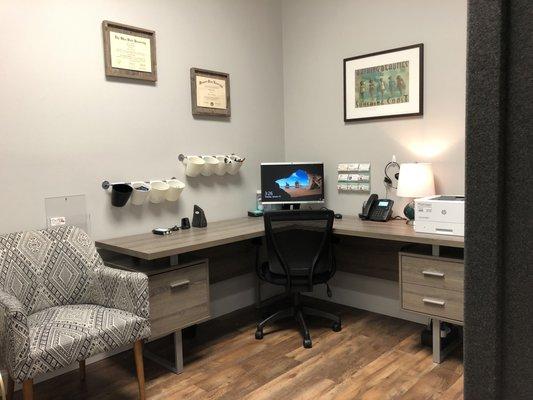 Decibels Audiology Bonita Springs Exam Room