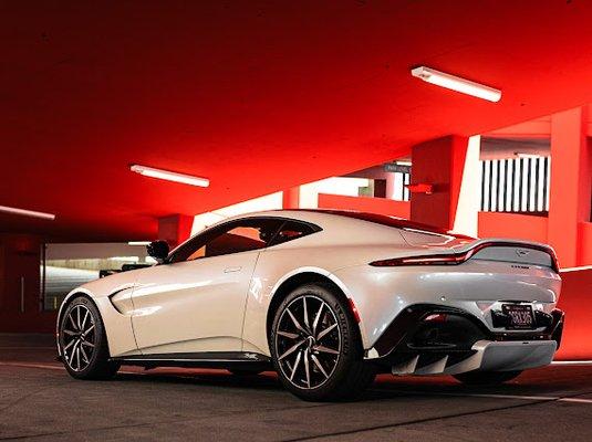 2019 Aston Martin Vantage beauty