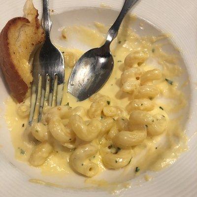 2 years later and the Twisted Mac & Cheese looks like this. Very sad. No crust, no flavor, and no spice like advertised. What happened?