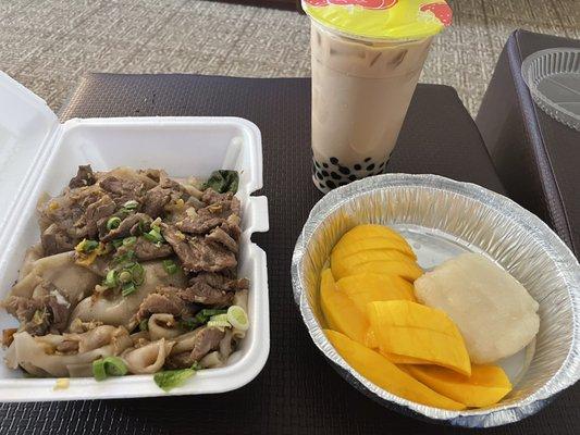 Kua Gai, Mango and Sticky Rice & Thai Iced Coffee with bubbles