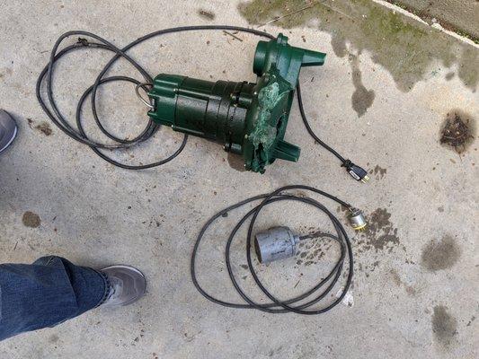 Sump pump