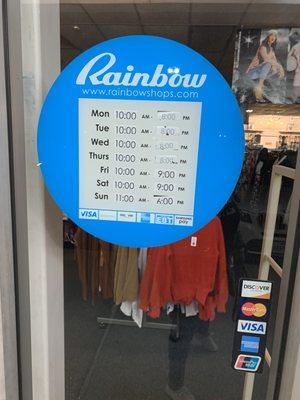 Store hours differ from that online