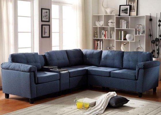 Sectional with cup holders