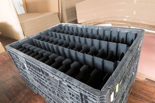 Capabilities Example: Returnable Pack with Corrugated Plastic Partitions