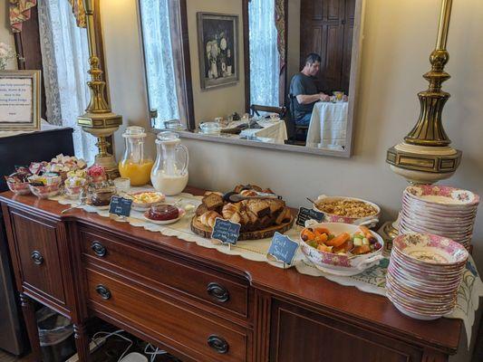 Cereal, fruit, assorted pastries and spreads, OJ and milk for breakfast