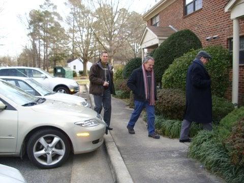 Team members Glenn Simon & Joe Spinoza.