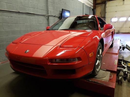 Nsx on the rack for a 4w alignment.