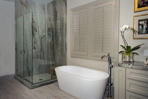 Sea Pearl Quartzite Shower Walls