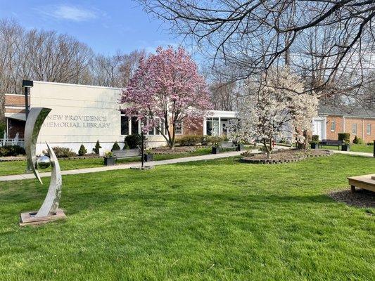 Our beautiful library in bloom in the spring!