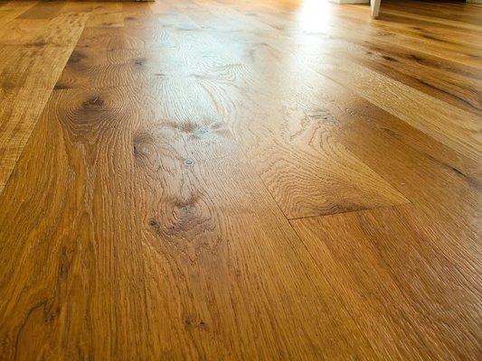 Wirebrushed character white oak