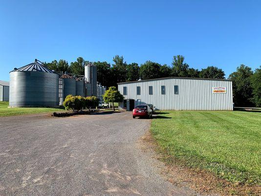 Welcome to our factory and gift shop! We have sampling, tours, and great popcorn.