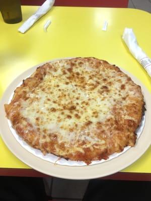 Extra cheese pizza