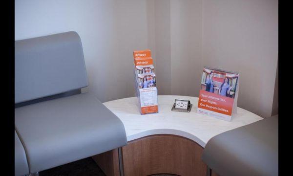 Mercy-GoHealth Urgent Care East Battlefield - Springfield, MO Waiting Area