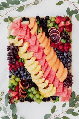 Seasonal fruit board