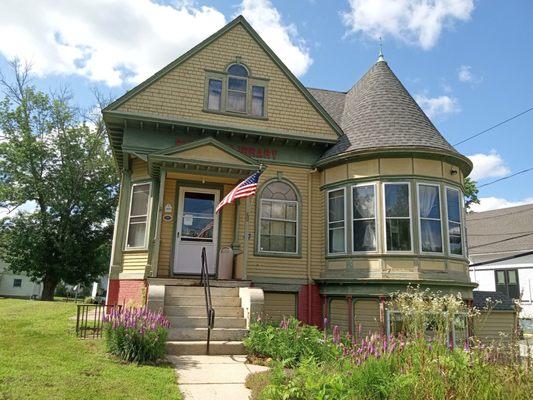 Front of the building (1895 built)