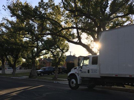 Mario Moving, Los Angeles