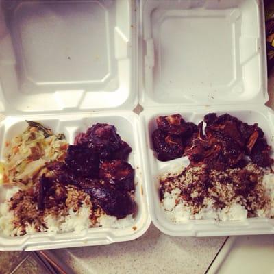 Brown stew chicken & oxtail