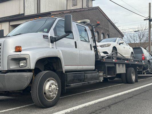 PDX Auto & Towing