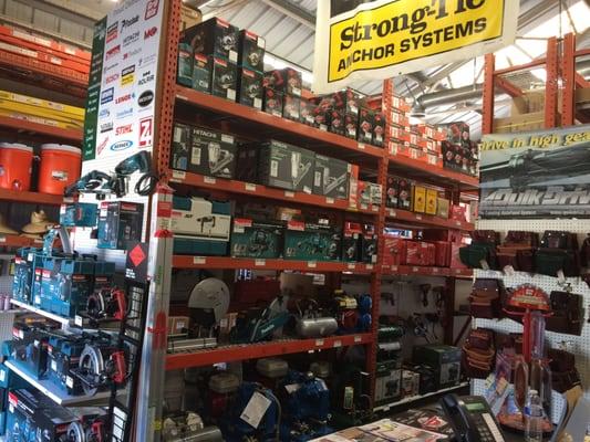 Skilsaw, Bosch, Makita, Milwaukee, Hitachi, Paslode and More tool brands in Stock!