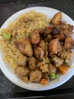 Spicy chicken, bourbon chicken, fried rice