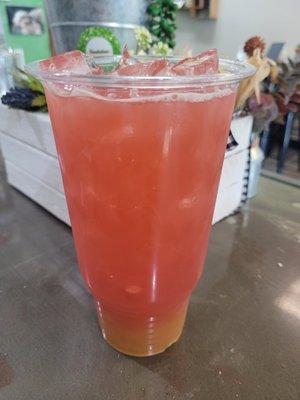 Twister Mega Tea (Strawberry,  Orange,  Banana)