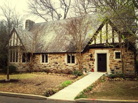 The Chi Omega lodge at Rhodes College