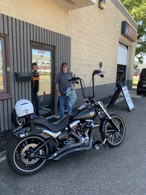 Mark GEBHARD with custom Harley 2016 breakout