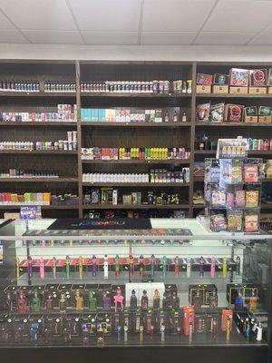 Vape kit selection along with vape juices