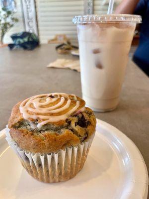 Blueberry muffin and iced chai