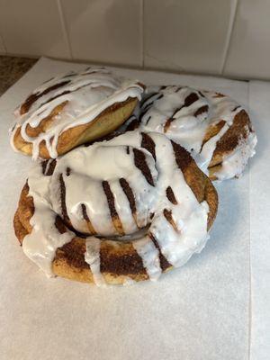 Jumbo cinnamon rolls