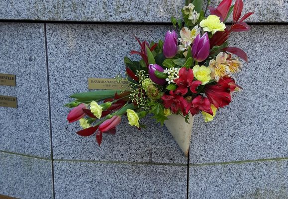 Weekly Columbarium flowers