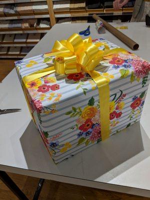 The super friendly and very talented ladies at Paper Source did a fabulous job wrapping my mother's birthday present!