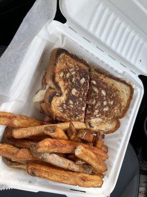 The reuben and fries is a great first order at this place!