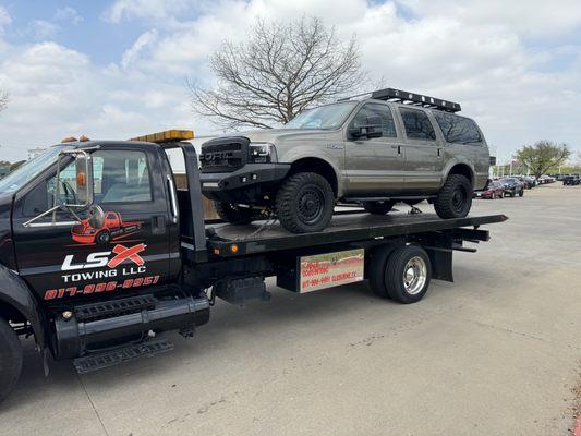 Wholesale transport for local dealer in Mansfield