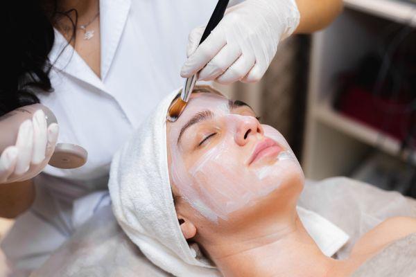 Chemical Peels Treatment