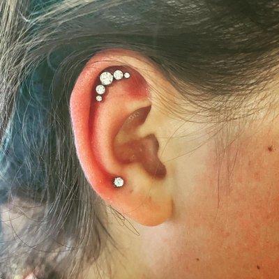 Crystal cluster on helix!