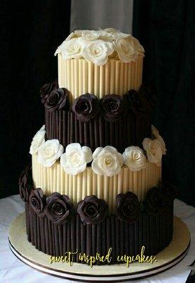 #custom Choco vanilla cake