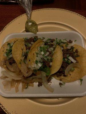 4 tacos