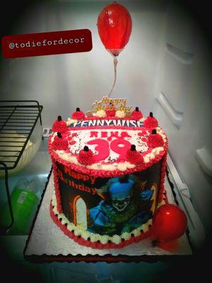 Pennywise Cake