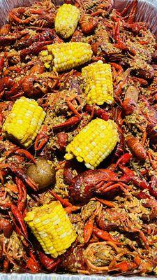 Live crawfish with special housemix!!!