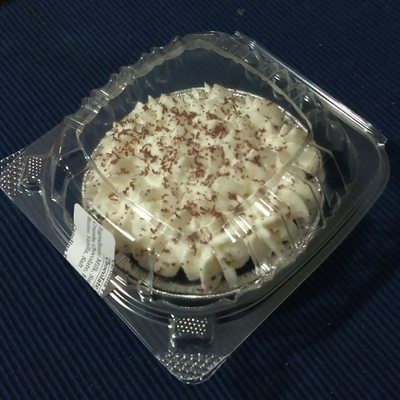 small chocolate cream pie... :-9