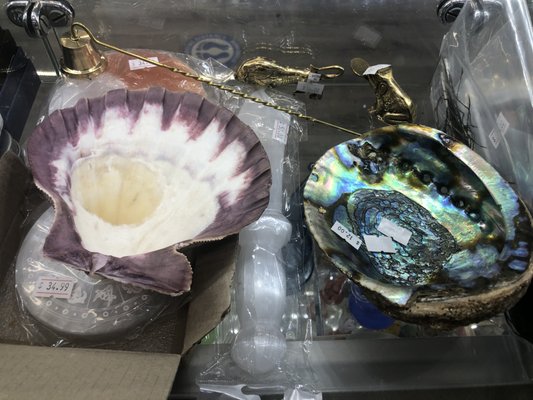 Chameleon abalone shell, Insence burner