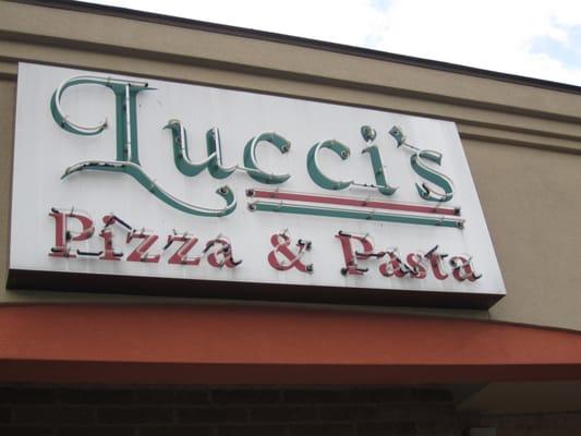 Lucci's