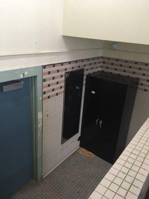 middle school girls bathroom