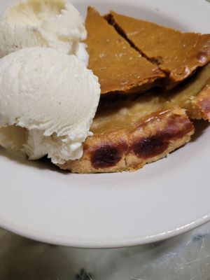 Heated the pie up for 30 seconds and the crust &  filling came apart